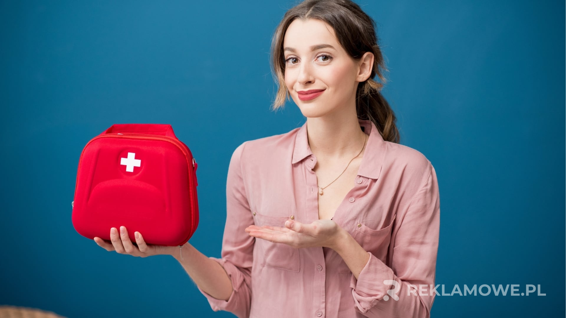 Apteczka reklamowa jako narzędzie w zarządzaniu kryzysowym Apteczka reklamowa w kontekście zarządzania kryzysowego